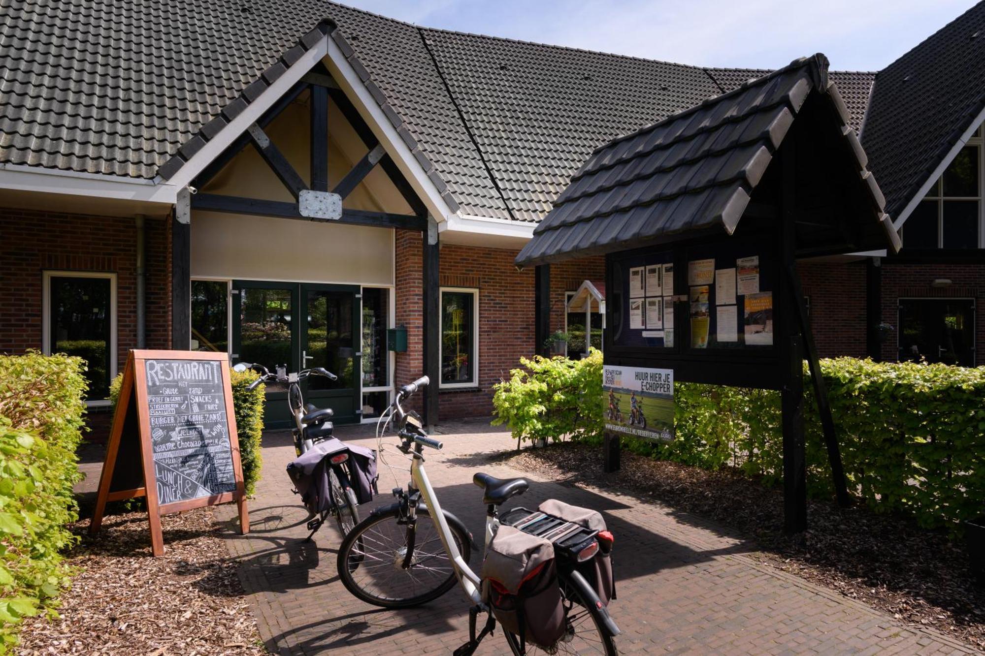 Hotel Summio Landgoed Het Grote Zand Hooghalen Exterior foto